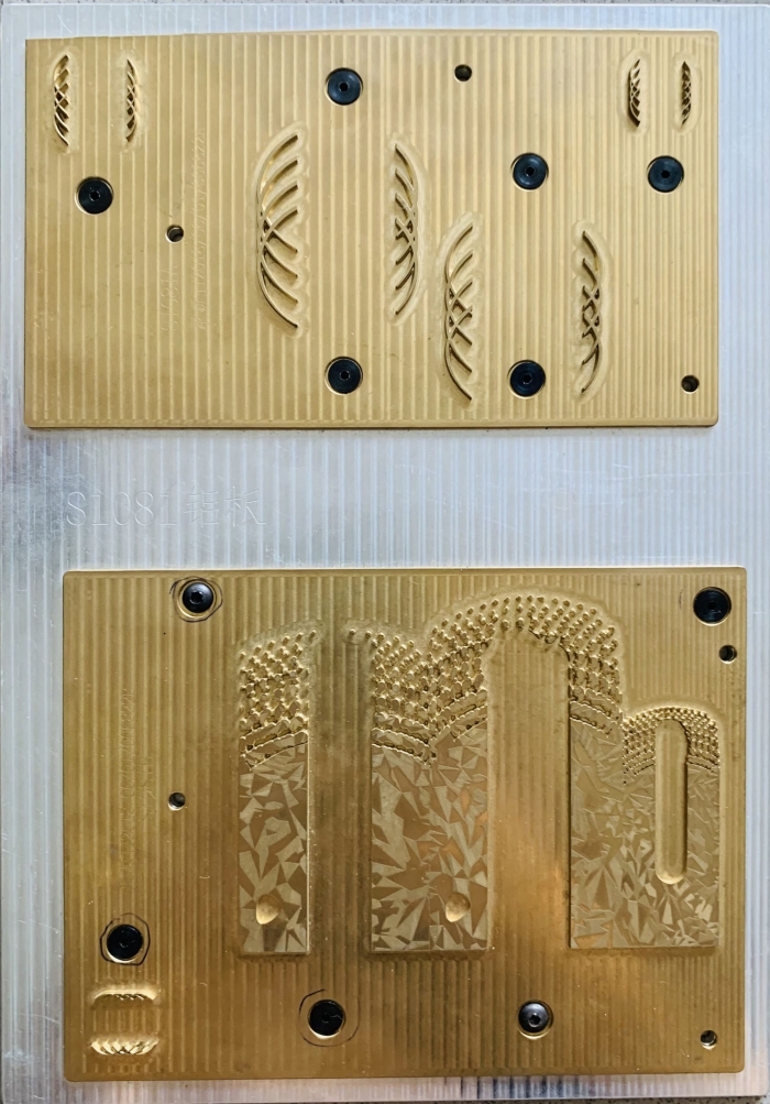 Khuôn thúc nổi 3D