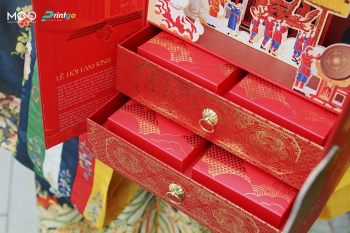 Ruy băng và dây buộc